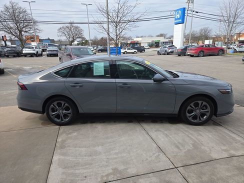 Certified 2024 Honda Accord EX-L image 2