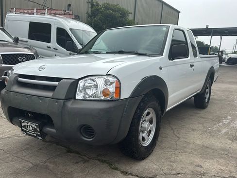 Used 2004 Nissan Frontier XE w/ (BGP) Basic Gear Pkg RWD image 3