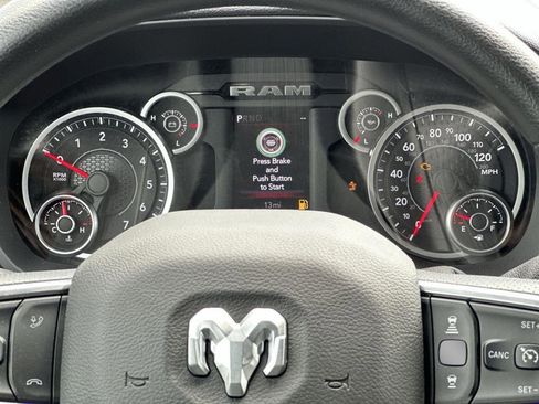 New 2026 RAM 2500 Tradesman AWD/4WD image 23