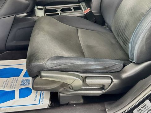Used 2015 Honda CR-V LX image 22