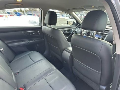 Used 2018 Nissan Altima 2.5 SR w/ SR Special Edition image 17