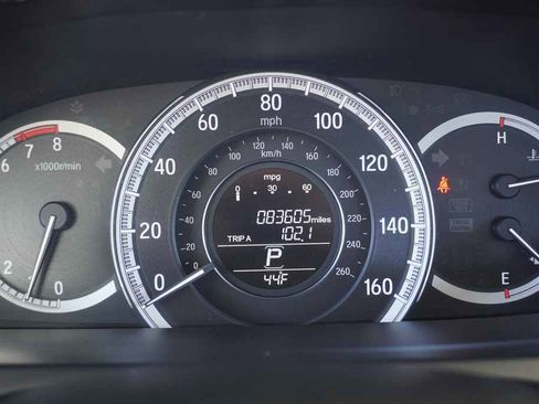 Used 2017 Honda Accord LX image 16