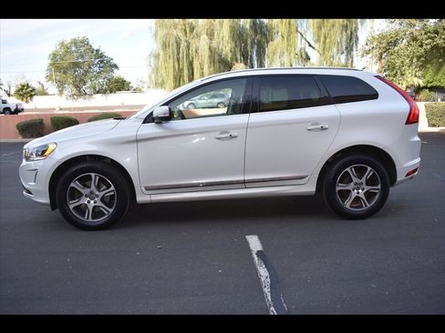 Used 2014 Volvo XC60 T6 image 4