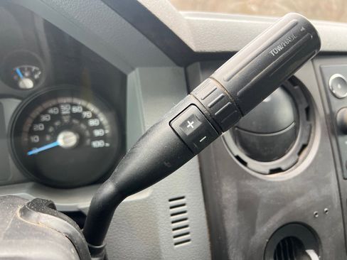 Used 2015 Ford F550 4x4 Regular Cab Super Duty image 24