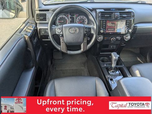 Used 2023 Toyota 4Runner TRD Off-Road Premium w/ Moonroof Package AWD/4WD image 13