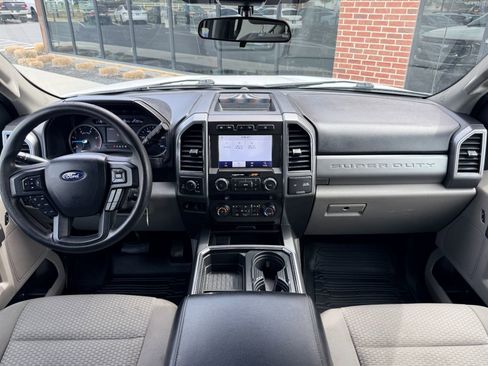Used 2020 Ford F250 XLT w/ XLT Premium Package image 15