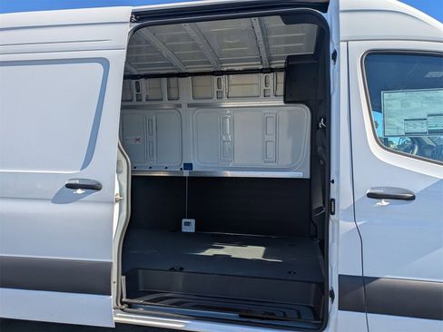 New 2024 Mercedes-Benz Sprinter 3500 image 7