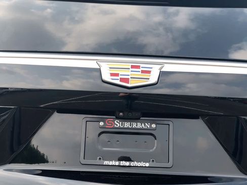 Used 2023 Cadillac Escalade Premium Luxury image 47