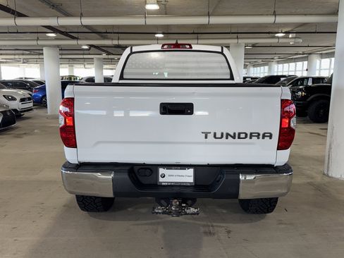 Used 2021 Toyota Tundra SR5 w/ SR5 Leather Package image 7