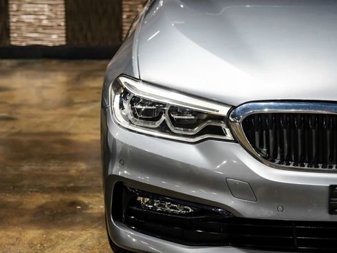 Used 2018 BMW 530i w/ Premium Package RWD image 59