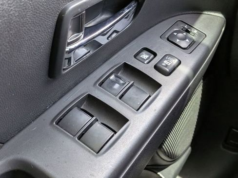 Used 2022 Mitsubishi Outlander Sport ES FWD image 24