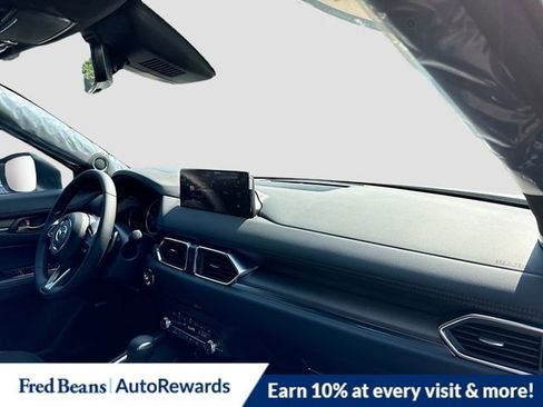 New 2025 MAZDA CX-5 Signature image 32