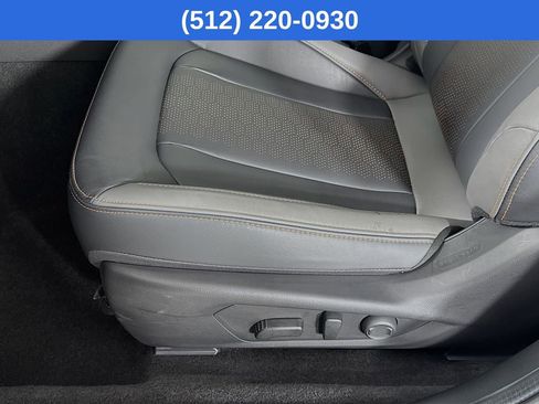 Certified 2025 Subaru Crosstrek 2.5i Limited w/ Popular Package #3A image 23