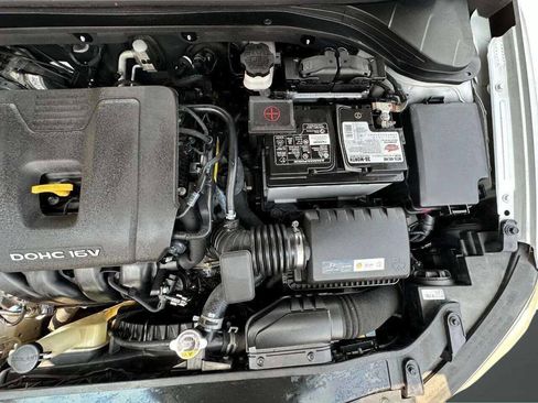 Used 2017 Hyundai Elantra Limited w/ Cargo Package image 15