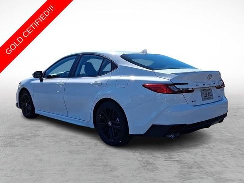 Certified 2025 Toyota Camry SE image 4