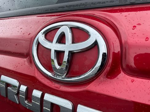Used 2023 Toyota 4Runner SR5 Premium w/ Moonroof Package RWD image 17
