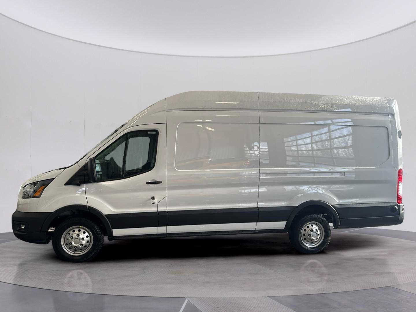 Used 2024 Ford Transit 250 148 High Roof Extended AWD w/ Interior Upgrade Package image 2
