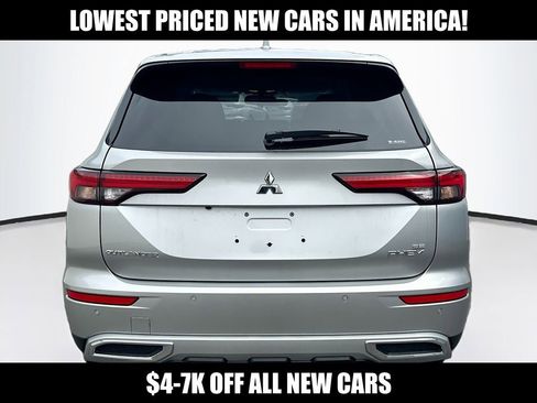 New 2025 Mitsubishi Outlander SE AWD/4WD image 6