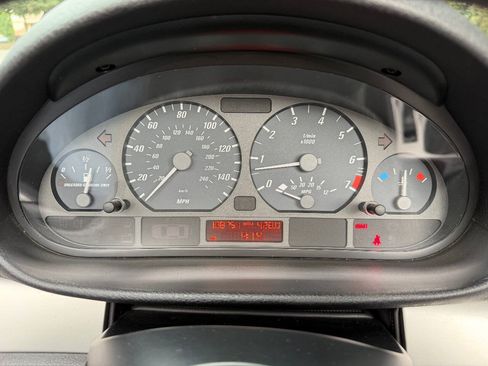 Used 2005 BMW 325Ci Convertible RWD image 30