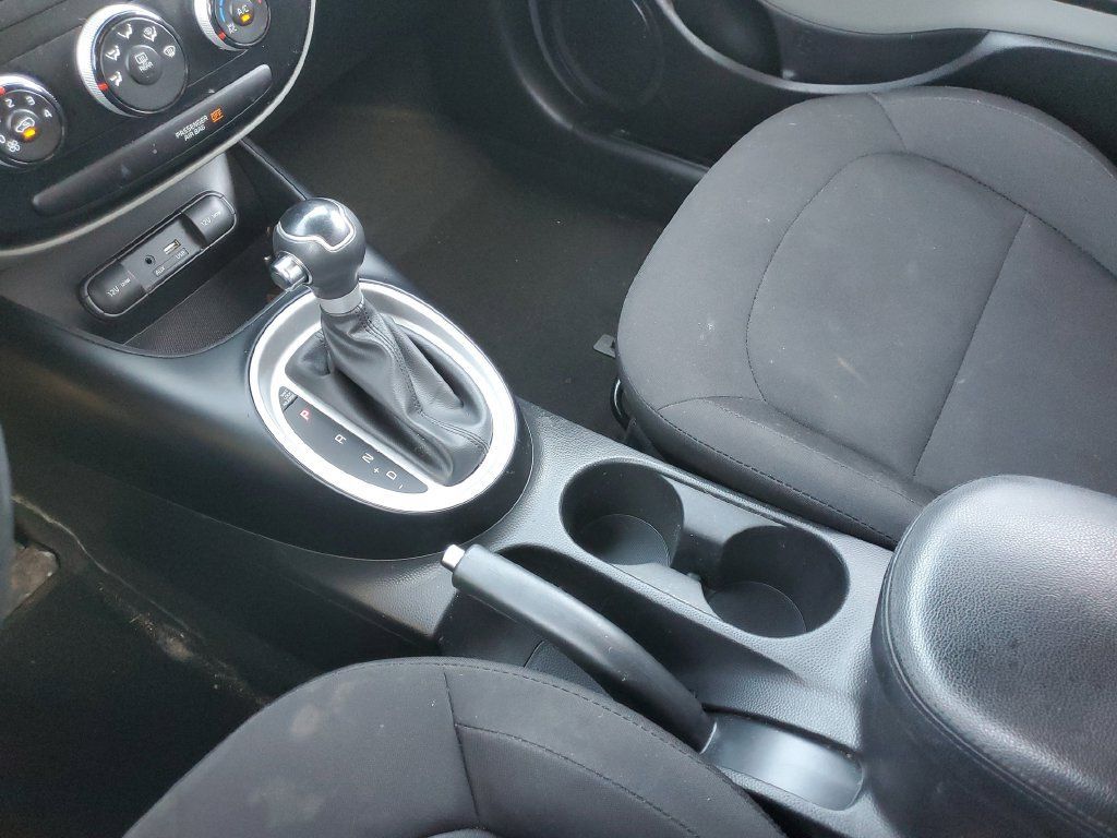 Used 2019 Kia Soul FWD image 24