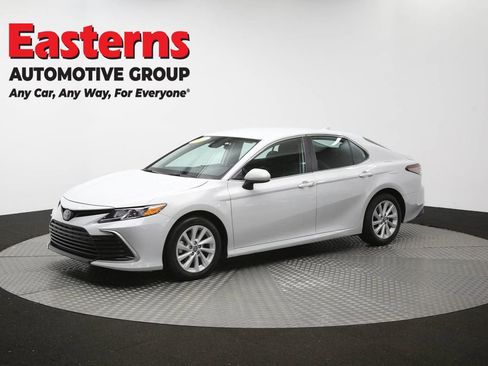 Used 2024 Toyota Camry LE image 56
