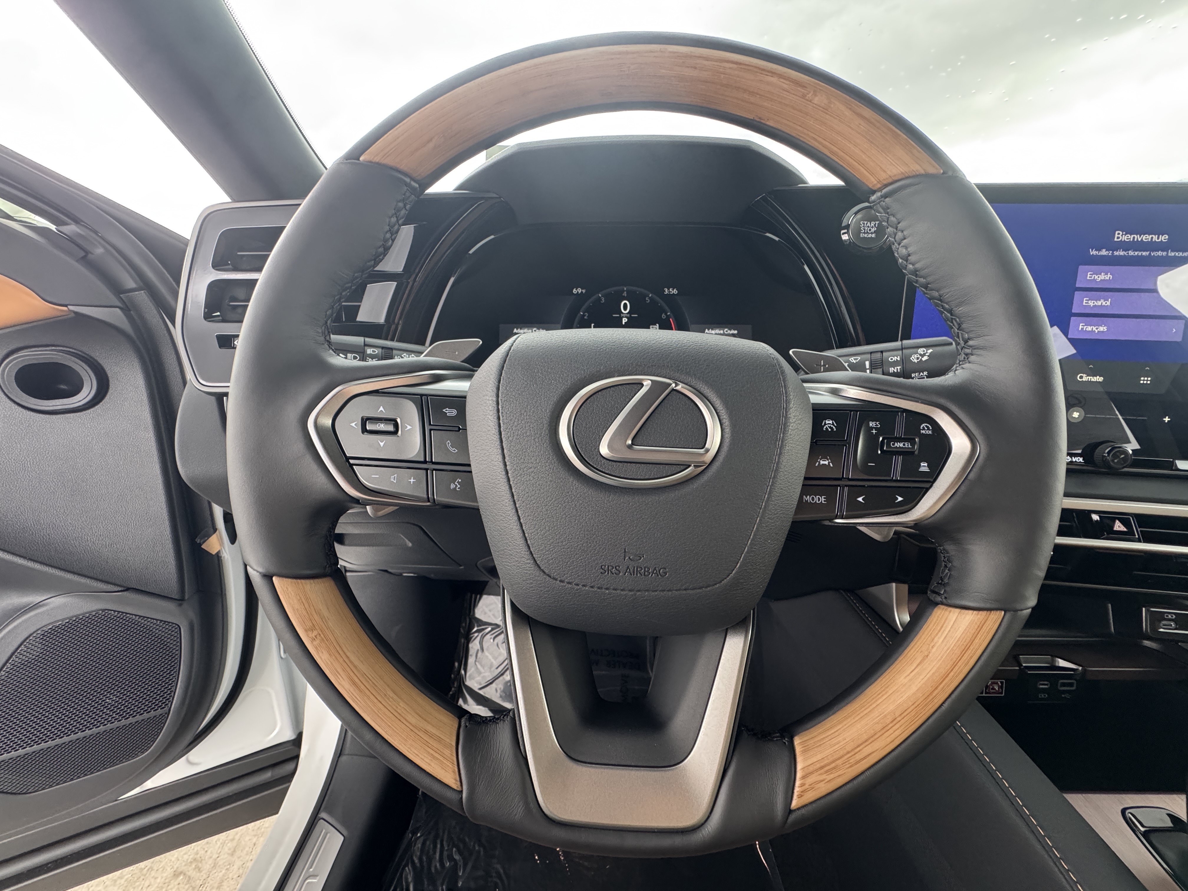 New 2026 Lexus RX 350 FWD image 23