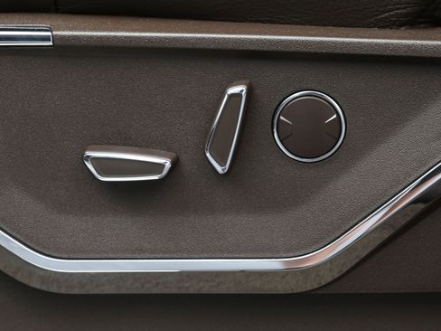 Used 2023 Ford F150 King Ranch w/ Equipment Group 601A High image 9