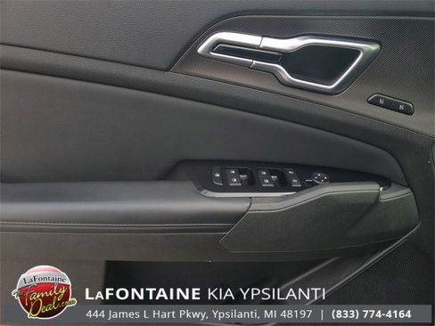 Used 2023 Kia Sportage SX image 14