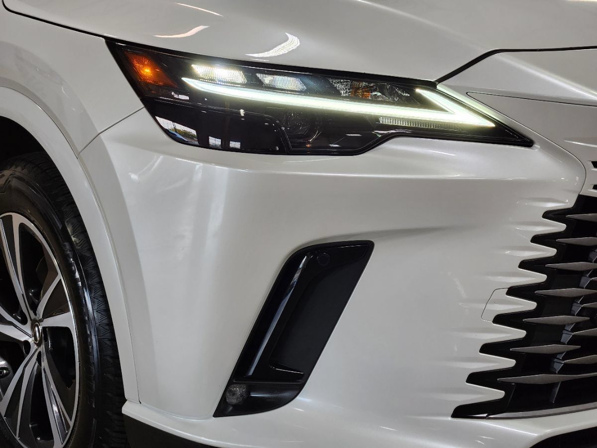 Used 2024 Lexus RX 350 Premium w/ Cold Area Package FWD image 12