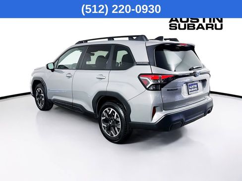 Used 2026 Subaru Forester Premium image 6