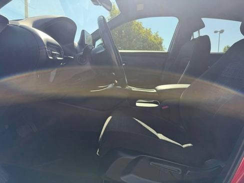 Used 2024 Honda HR-V Sport image 12