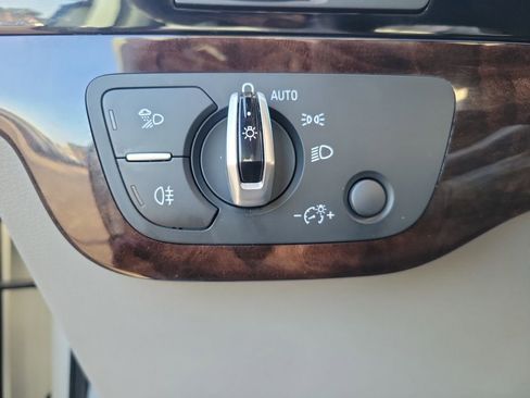 Used 2018 Audi Q7 3.0T Premium Plus image 31