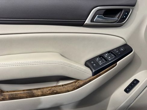 Used 2016 GMC Yukon Denali w/ Open Road Package image 13