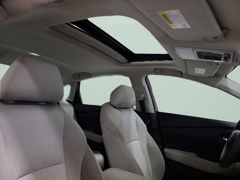 Used 2024 Honda Accord EX image 3