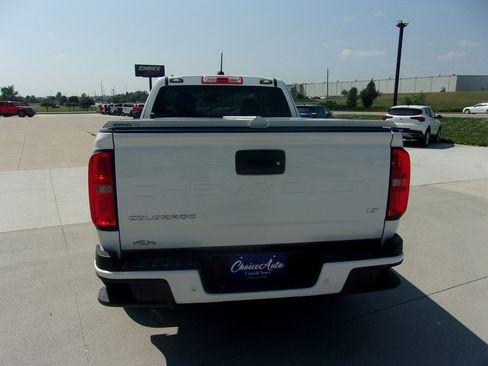 Used 2022 Chevrolet Colorado LT w/ Fleet Safety Package AWD/4WD image 4