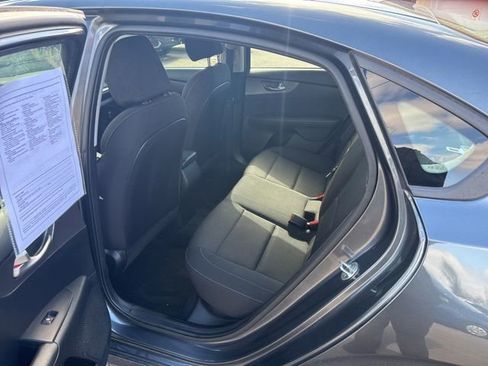 Used 2020 Kia Forte Sedan FWD image 10