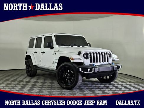 Used 2023 Jeep Wrangler Unlimited Sahara w/ Cold Weather Group AWD/4WD image 1