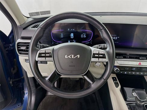 Used 2024 Kia Telluride S w/ S Sunroof Package AWD/4WD image 3