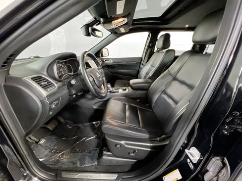 Used 2022 Jeep Grand Cherokee Limited image 20