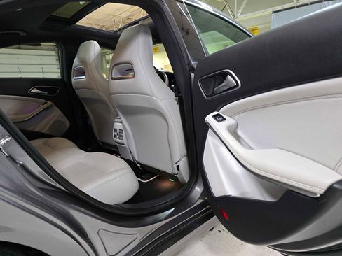 Certified 2018 Mercedes-Benz CLA 250 image 15