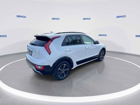 Used 2023 Kia Niro FWD image 8