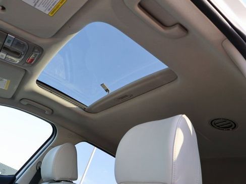 New 2025 Kia Telluride S image 40