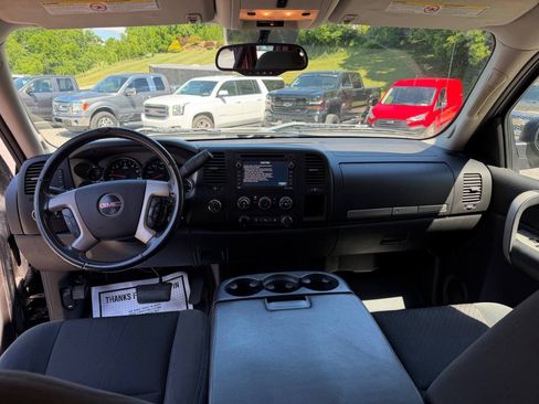 Used 2009 GMC Sierra 2500 SLE w/ Convenience Package AWD/4WD image 46
