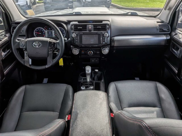 Used 2019 Toyota 4Runner TRD Off-Road Premium AWD/4WD image 14
