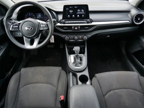 Used 2020 Kia Forte LXS FWD image 13