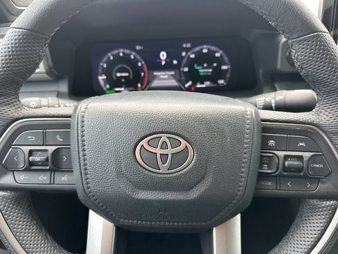Certified 2025 Toyota Tacoma 4x4 Double Cab Hybrid image 23