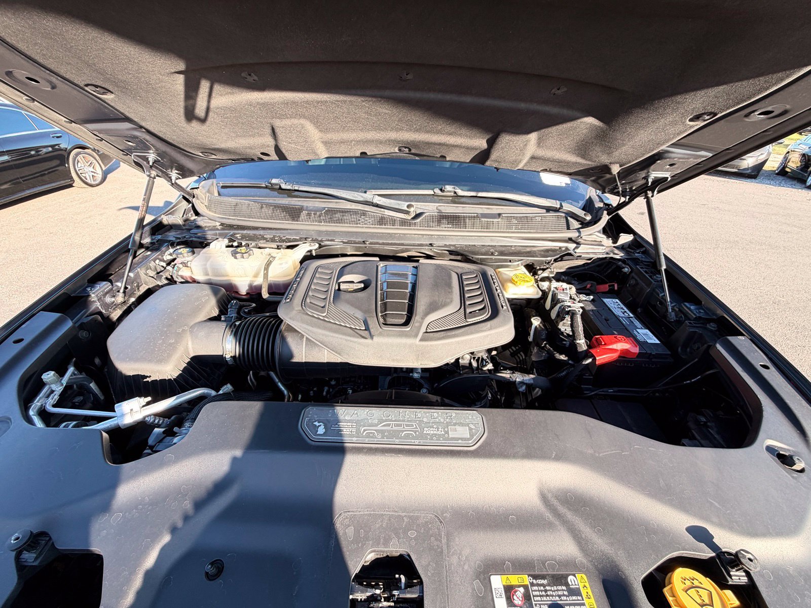 Used 2023 Jeep Wagoneer Series II AWD/4WD image 53