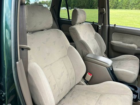 Used 2001 Toyota 4Runner SR5 AWD/4WD image 82