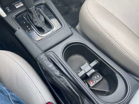 Used 2015 Subaru Forester 2.5i Touring w/ Eyesight & Navigation System image 27