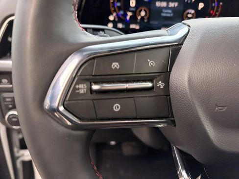 Used 2025 Chevrolet Suburban RST w/ Comfort Package image 19